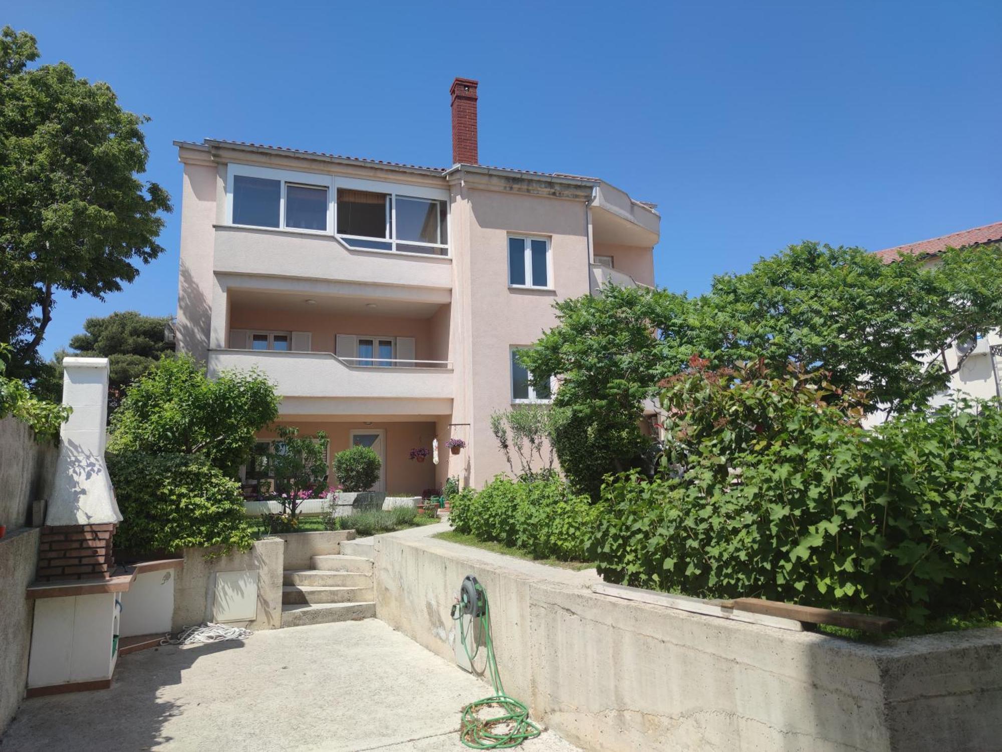 Apartments Dijana Krk Town Exterior foto