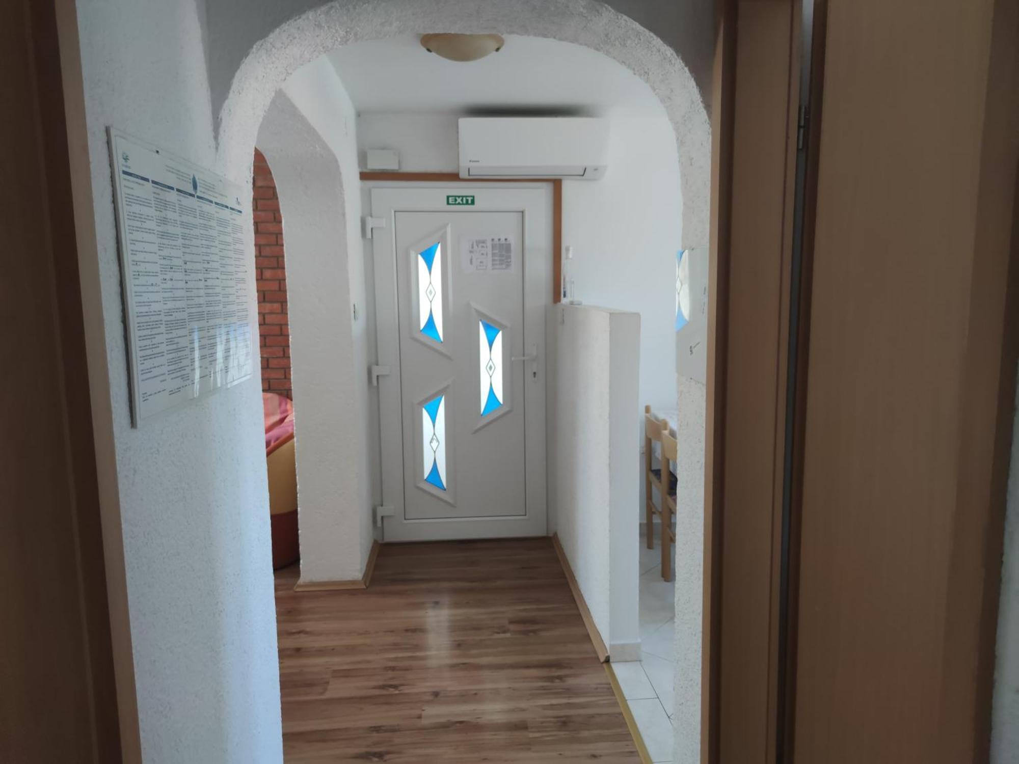 Apartments Dijana Krk Town Exterior foto